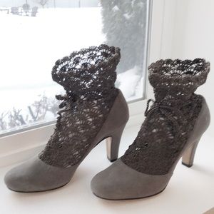 Vero Cuoio gray suede boots-woven tops “All Black”